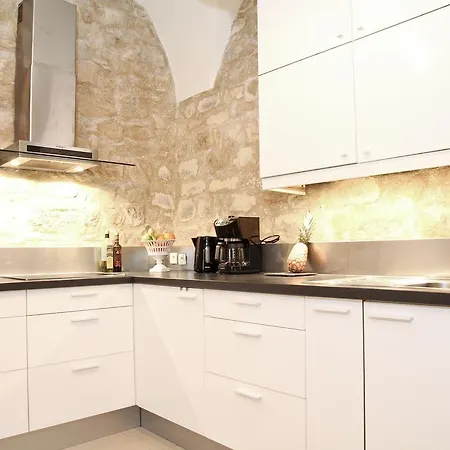 Private Loft - Republique - Marais Area Apartment